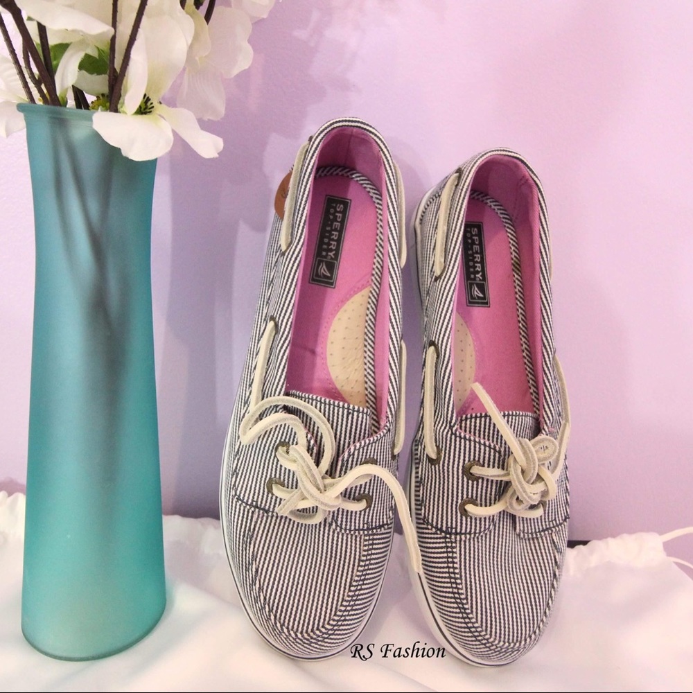 Authentic Sperry tennis shoes